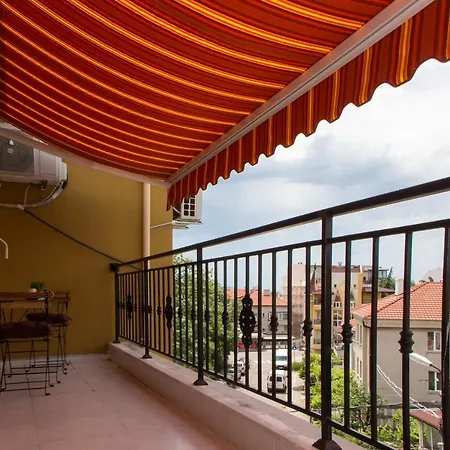 Apartament D And P